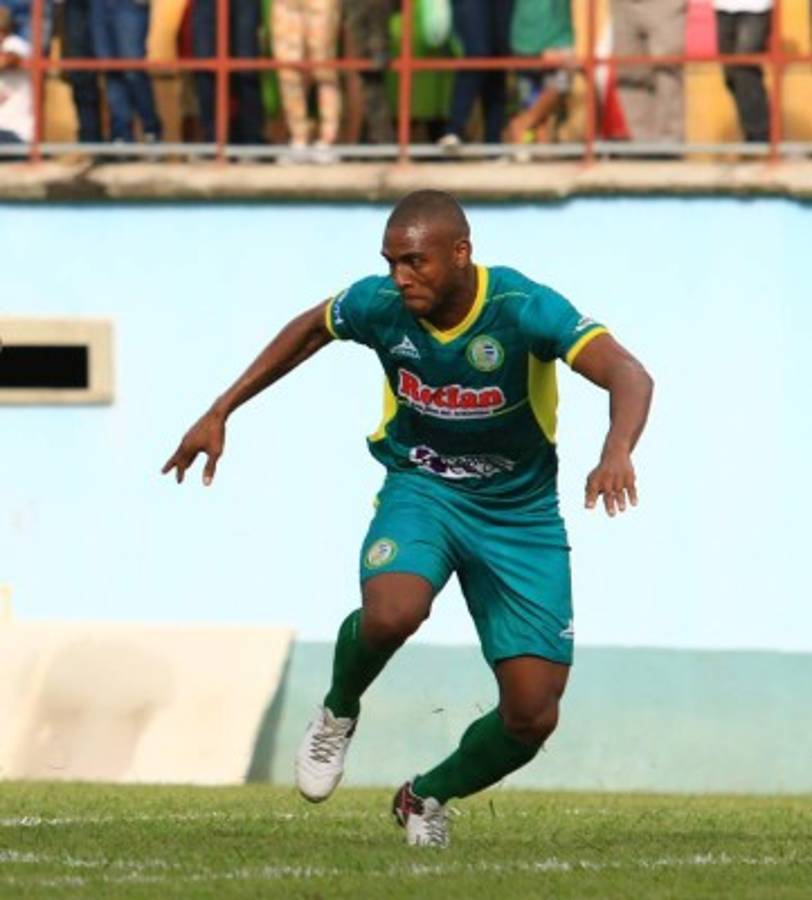 Conoce los nombres y apellidos más raros de los jugadores de la Liga Nacional