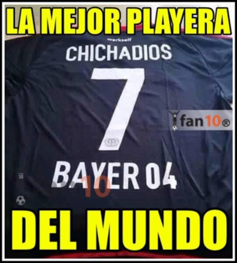 Chicharito Hernández brilla con sus goles y arrasa con los memes