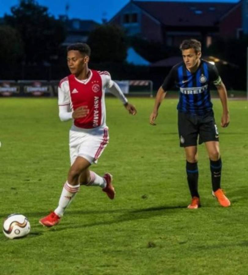 Otra tragedia en el Ajax: Así era Noah Gesser, la promesa de club que murió junto a su hermano