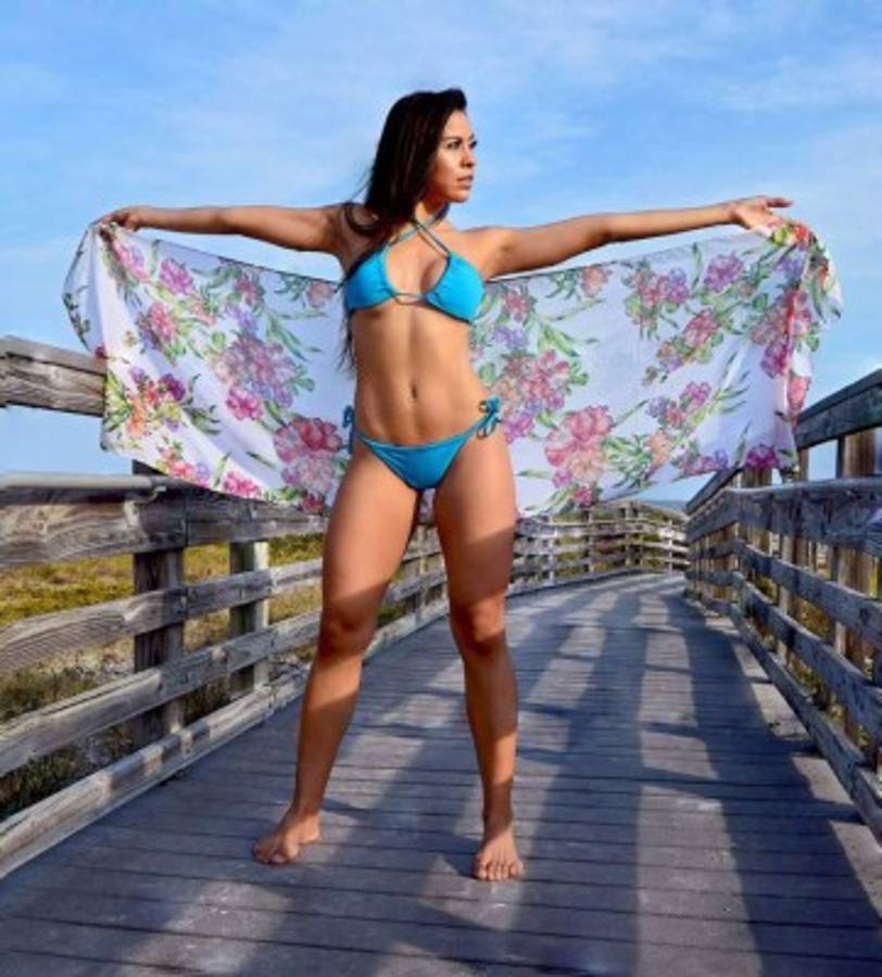 FOTOS: 'Mache' Alvarado enciende las redes sociales con su figura