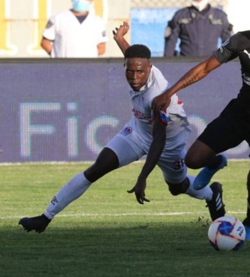 ¡No quiere sorpresas! El 11 que presentaría Pedro Troglio para el Olimpia-Motagua en Liga Concacaf