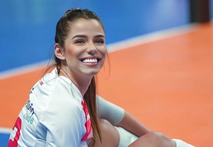 De las canchas a vender: Jugadora más sexy de voleibol se destapa y revela su nuevo trabajo: “Gano 50 veces más dinero”