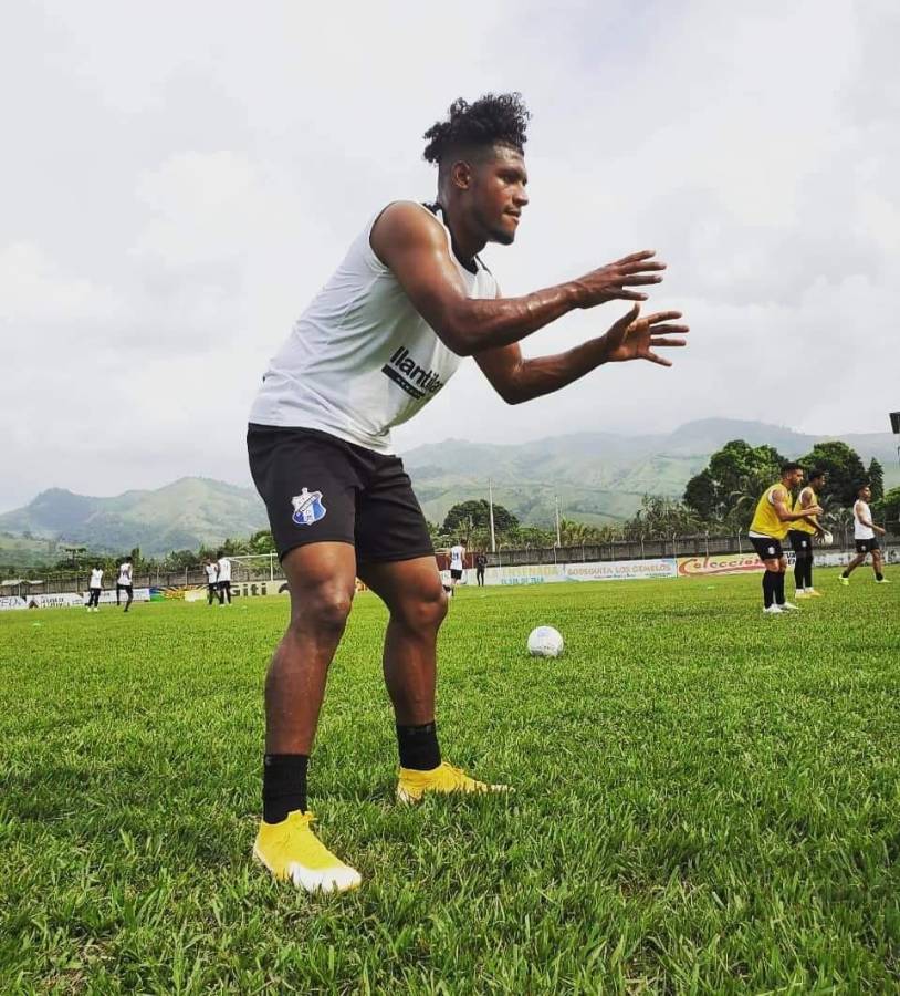 EL MERCADO: Más legionarios sin equipo, Victoria se arma, Marathón con bajas y un goleador regresa