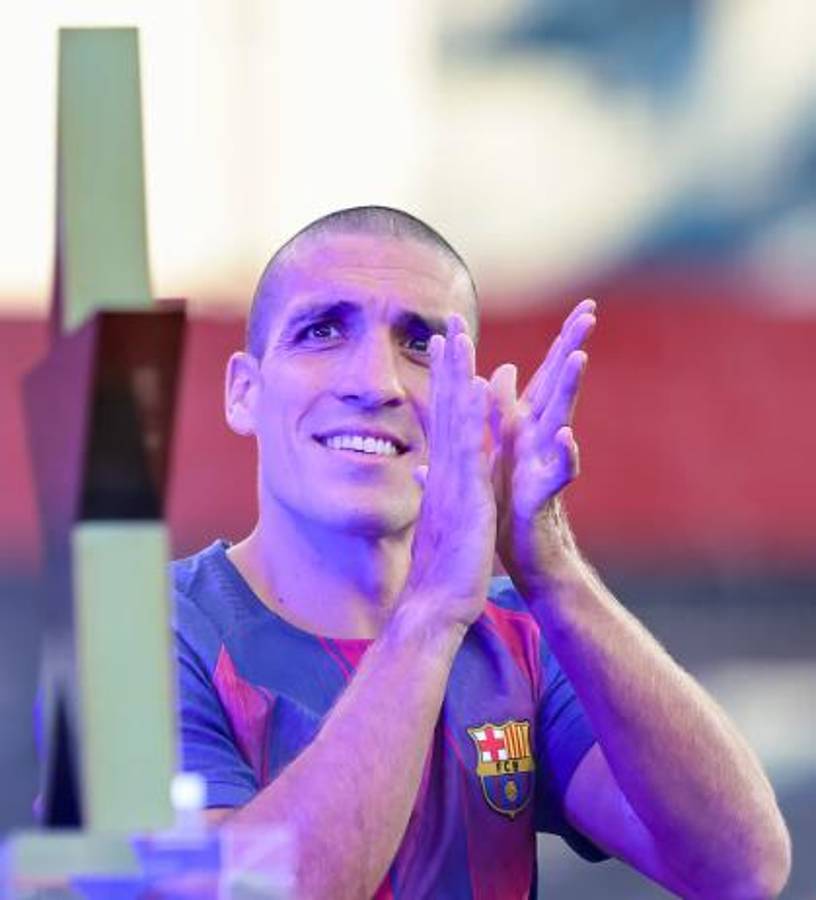 Hansi Flick tenía razón: sigue sin equipo después de que el Barcelona rompiera su contrato