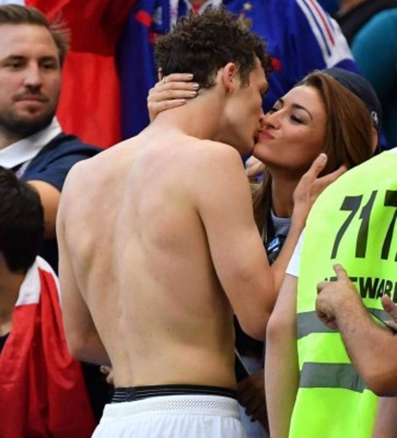 Infartante: La preciosa pareja del francés Benjamin Pavard