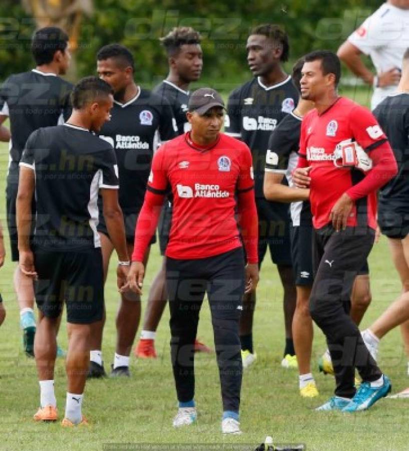 FOTOS: Olimpia trajo hasta porterías para preparar la semifinal en Tela