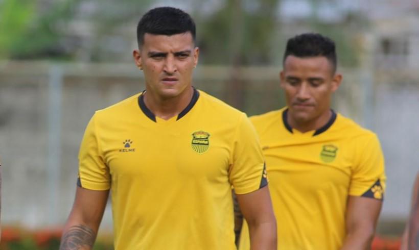 Uno sigue en el club y varios son recientes: ¡Los peores fichajes extranjeros del Real España en los últimos años!