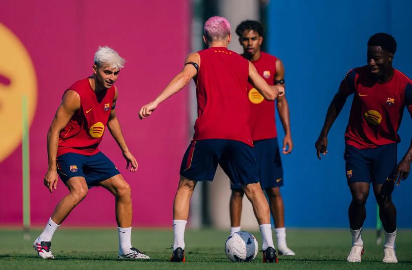 Bajas en Barcelona: Flick llegó con una lista de 5 jugadores que deben salir desde hoy