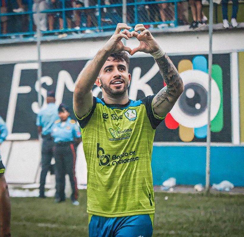 FICHAJES: Anunció su retiro pero seguirá en Liga Nacional, lo que Motagua ofrece a Auzmendi y Marathón quiere dos legionarios