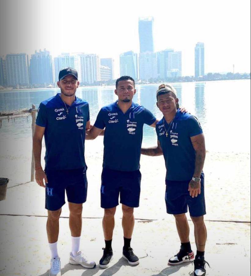 Sobre camellos y vestidos de árabe: las exóticas aventuras de la Selección de Honduras en la lujosa Abu Dabi