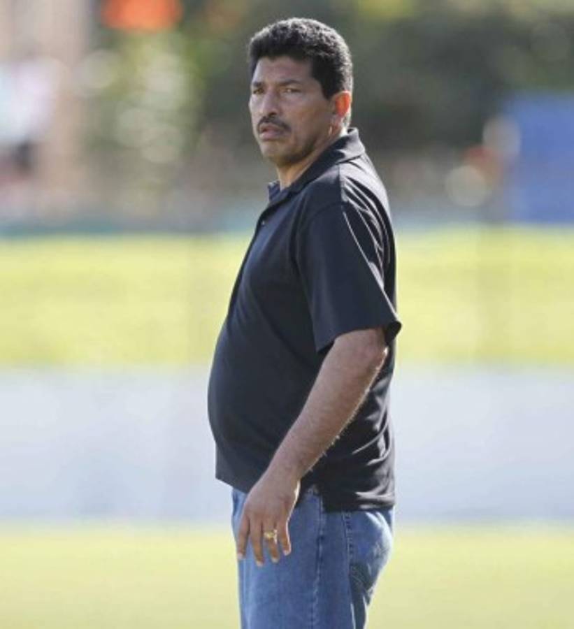 RUMORES/FICHAJES: Real España da sus bajas y Olimpia con uno en la mira