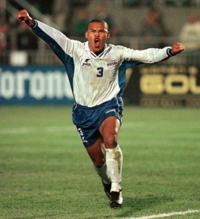 Estrellas del fútbol hondureño que se retiraron en el olvido