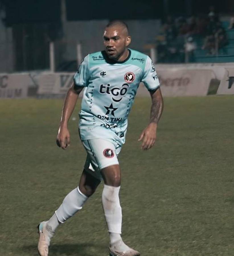 ¿A qué se dedica ahora? José Escalante se retiró como futbolista profesional con 29 años, pero ya tiene nuevo trabajo