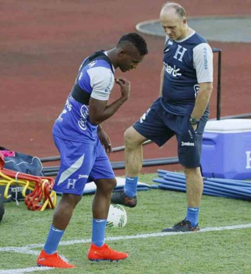 4-4-2: Así es el 11 titular que usará Fabián Coito para enfrentar a Ecuador