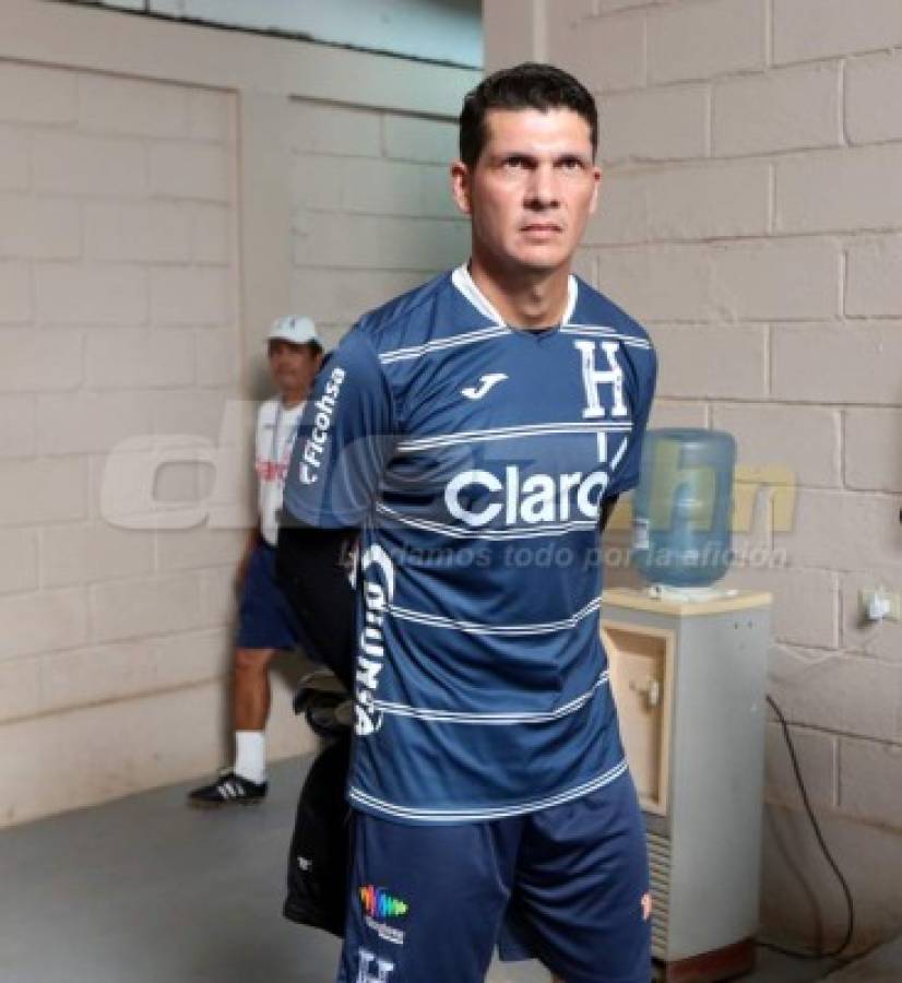 Caras pintadas y rostros optimistas en la Selección de Honduras