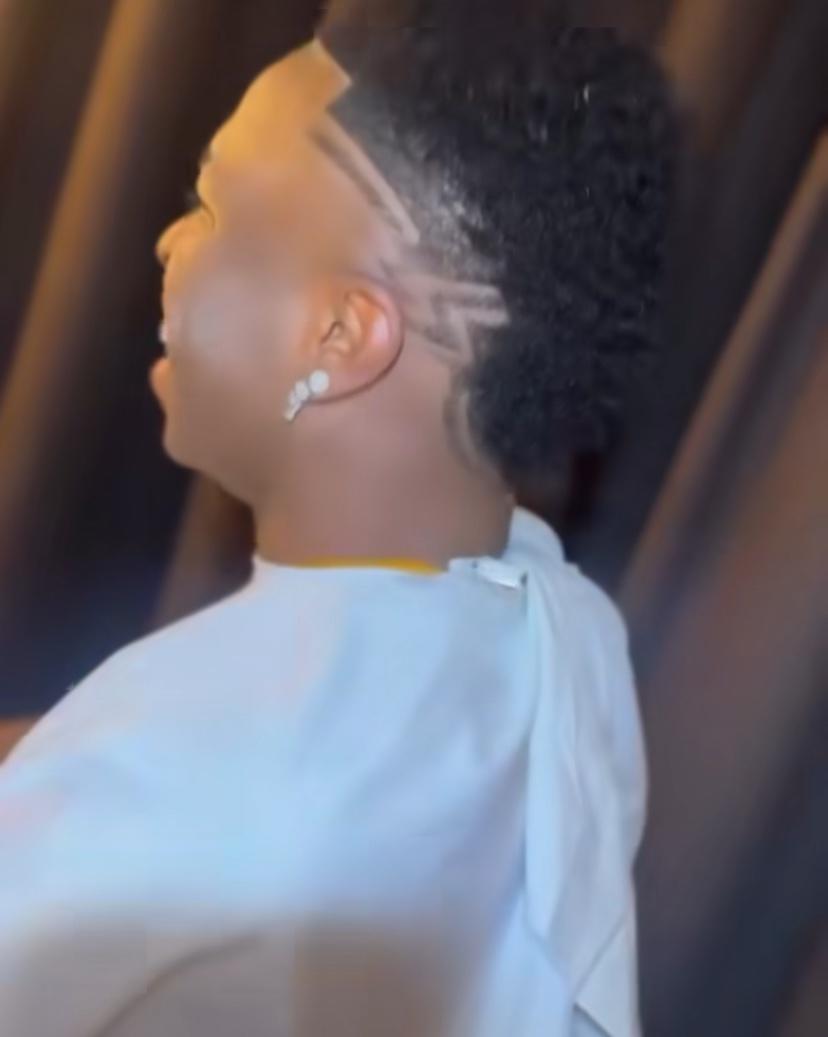 El infiltrado en el Bernabéu, Vinicius cambió de look y personalidades hondureñas en el Clásico Madrid - Barça