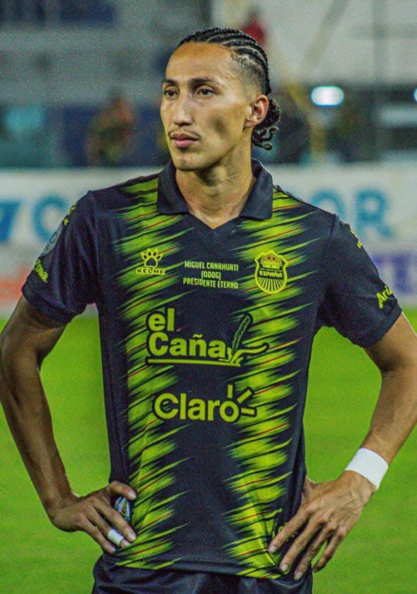 Fichajes: Palma suena en España, Olimpia atento con figura, Chelito es noticia y Motagua quiere a juveniles