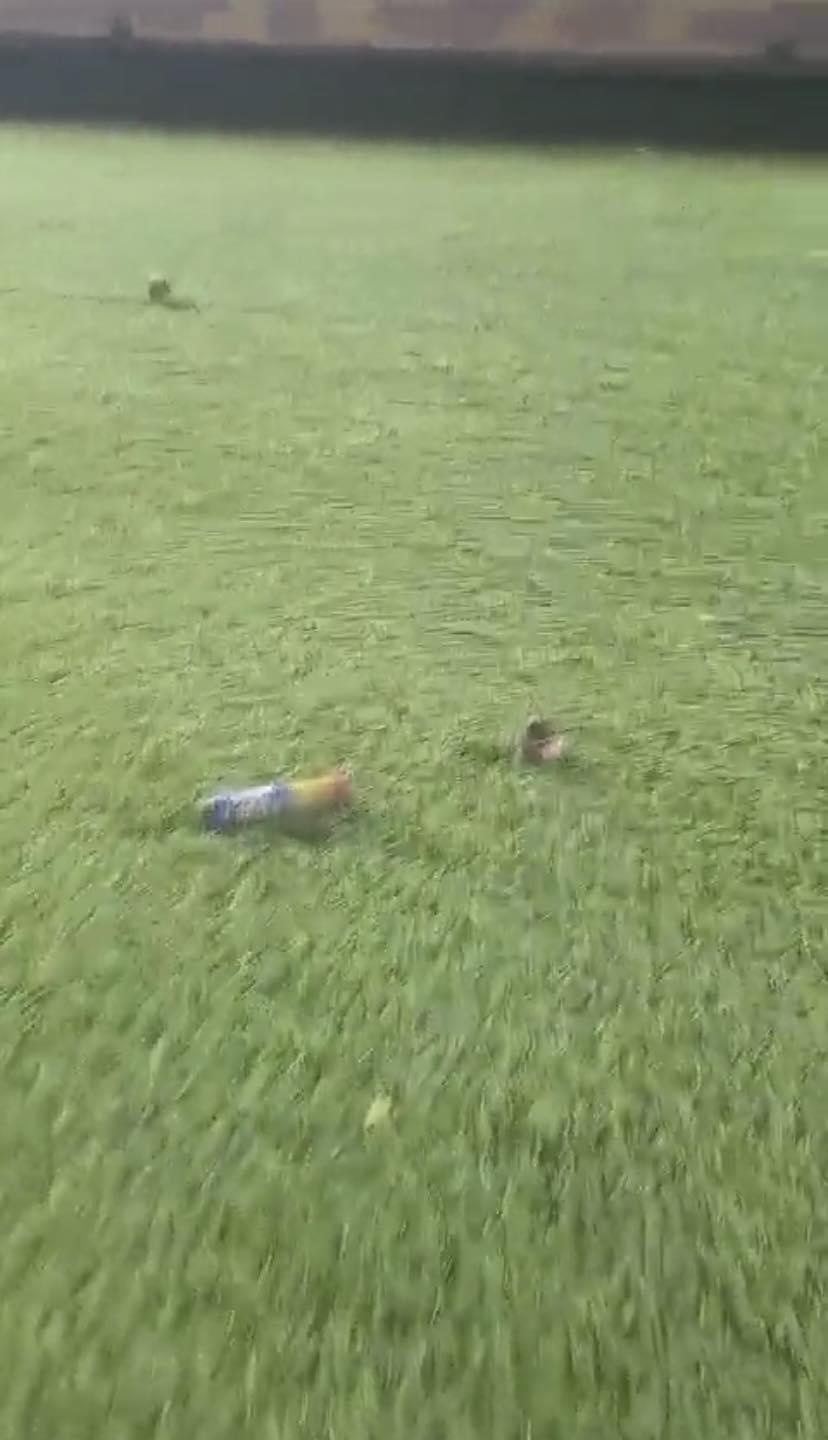 Tremendos huecos: ¡los severos daños que sufre la costosa cancha del Estadio Nacional por quema de pólvora!