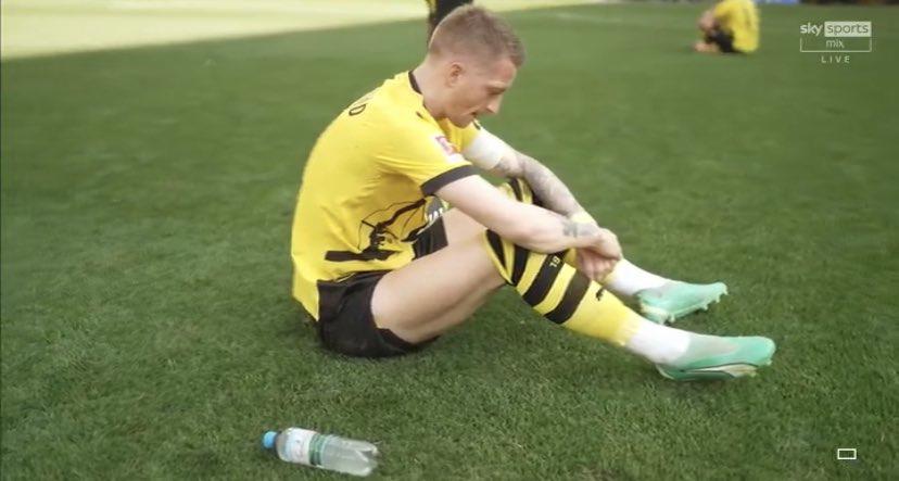 Las desgarradoras imágenes de Reus; Haller y Bellingham destrozados tras la pérdida del título del Dortmund en la Bundesliga