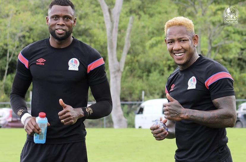 Tomó nueva decisión en redes: Así presume Romell Quioto sus vacaciones tras ser separado de la Selección