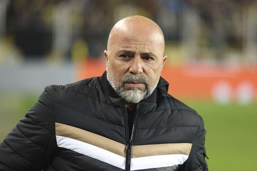 Jorge Sampaoli apuntó contra los franceses Ousmane Dembélé y Kylian Mbappé.