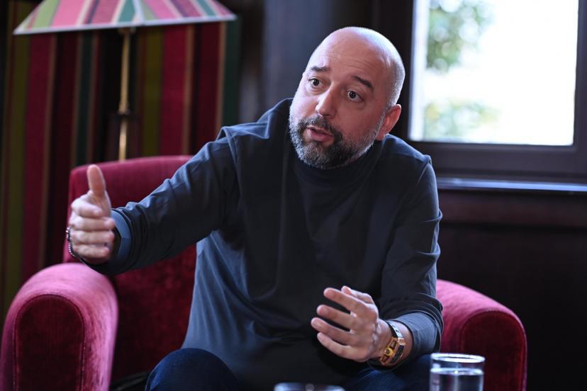 El español que ha quebrado equipos históricos en Europa y tiene al exclub de Beckeles y Elis a punto de desaparecer