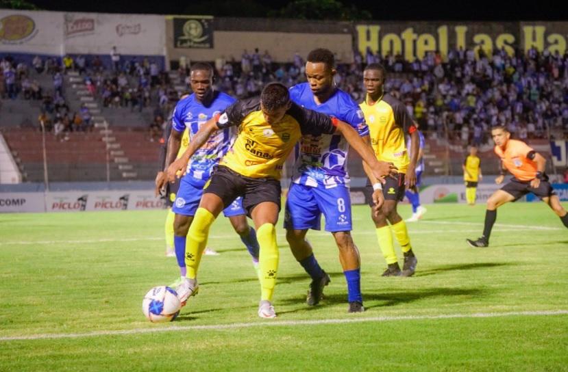 ¡Una baja confirmada y tres dudas! El remendado once que Real España peligraría a usar en la final ante Motagua