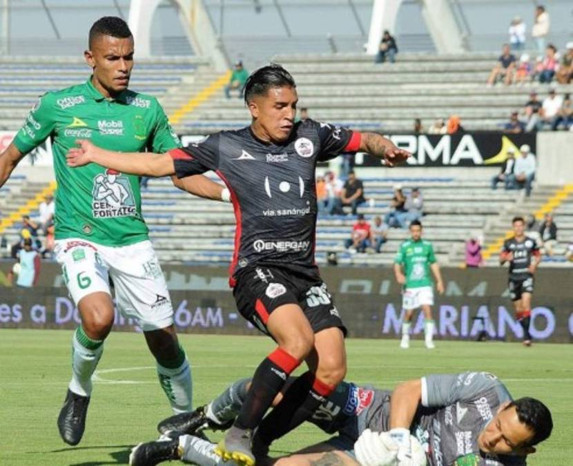 León de México estaría interesado en contratar a Michaell Chirinos