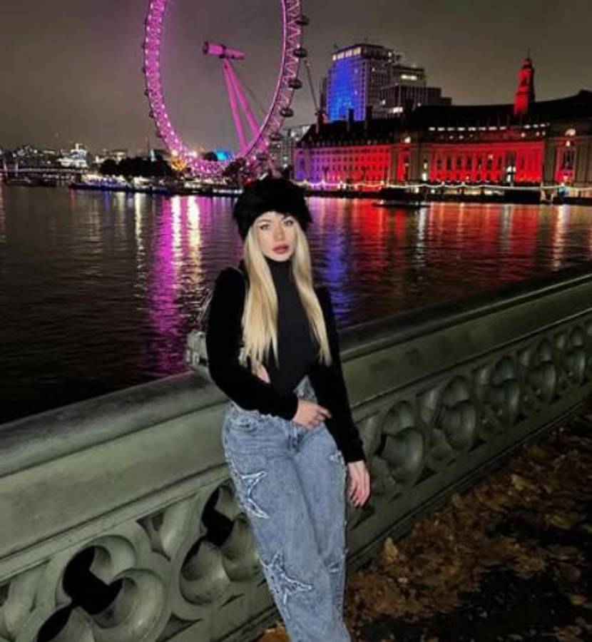 Así es la preciosa rubia de ojos azules que habría enamorado a un campeón del mundo: “Me encanta, es hermosa”