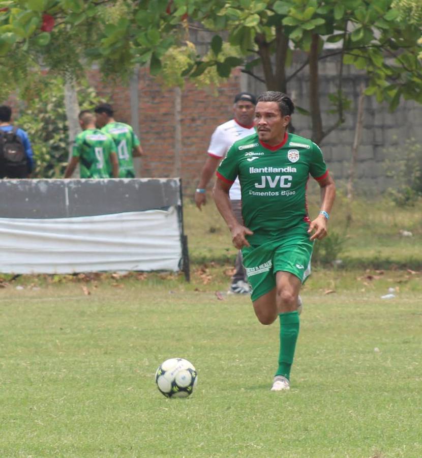 Gran fiesta y buen fútbol en la Copa Mariachi en San Pedro Sula: Rambo de León aparece y también jugadores de la Liga Nacional