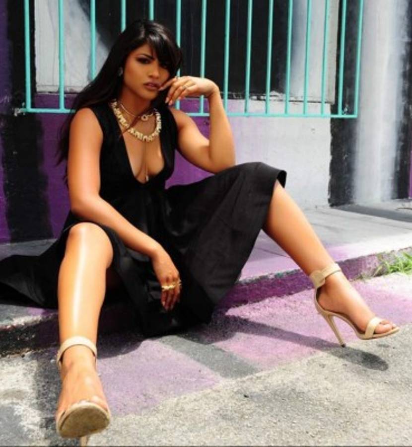 ¿Quién es más sexy, la hondureña Gaby Bandy o la mexicana Jailyne Ojeda?