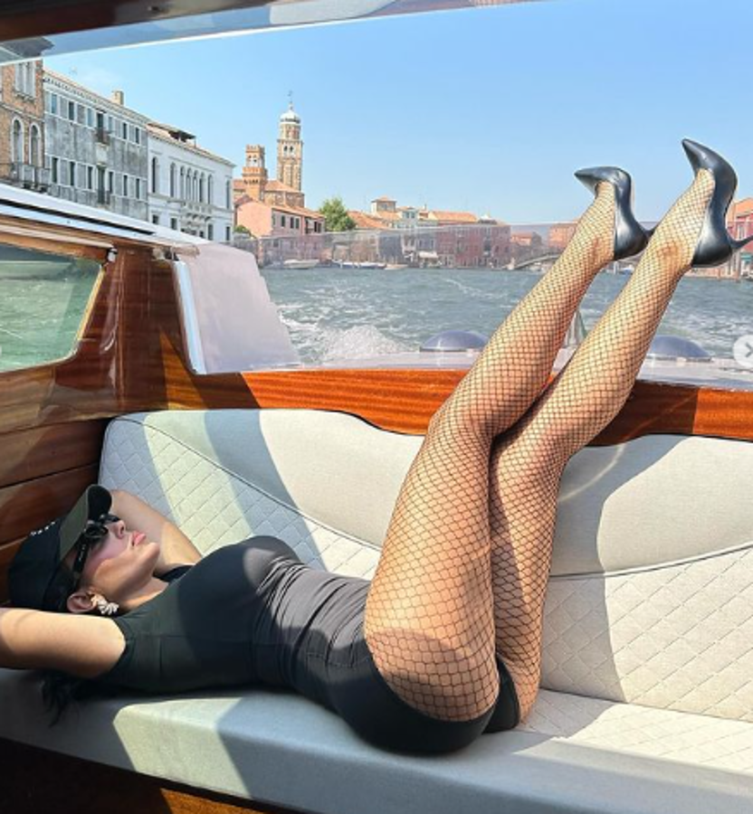 Georgina Rodríguez cambió de look y arrasa en la alfombra roja del Festival de Venecia: “La mujer del año”