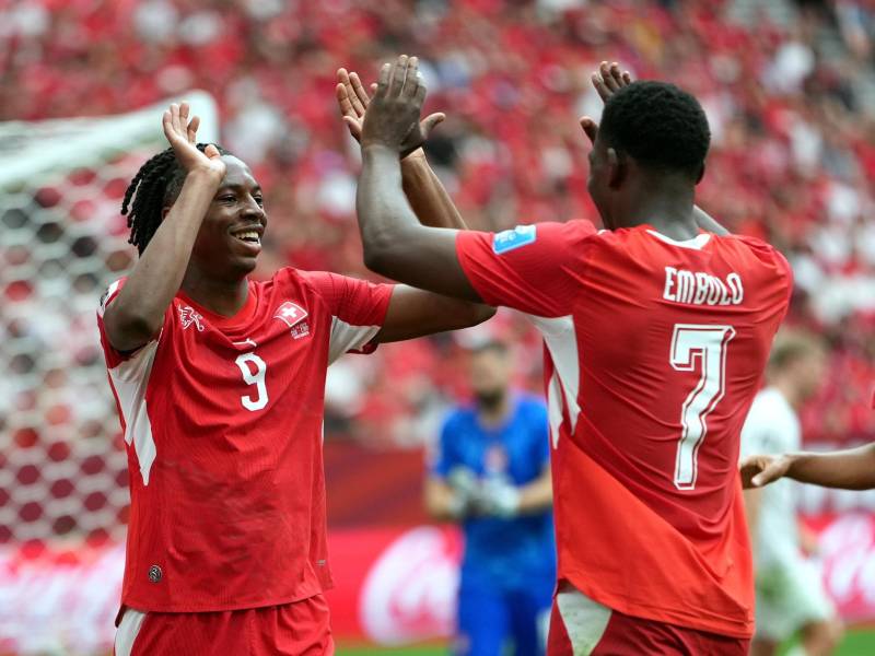 2-1. Suiza le amarga la fiesta a Canadá y se hace con el primer puesto del Grupo B