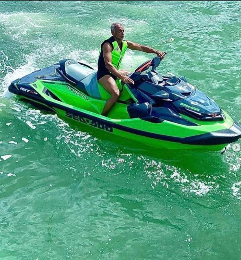 Puros lujos: Critican la millonaria vida del senador Romario en medio de la crisis y hambre en Brasil