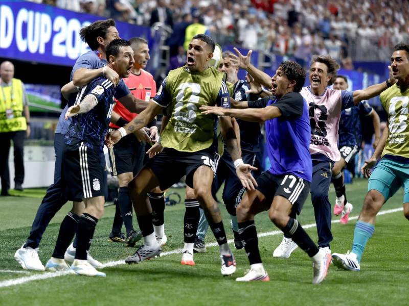 Liderados por Lionel Messi, Argentina es fuerte candidato al título por la forma en como remontó a los rivales en los partidos anteriores.