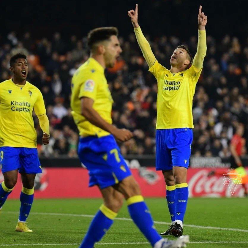 Rubén Alcaraz marcó el único gol del partido entre Cádiz y Valencia.
