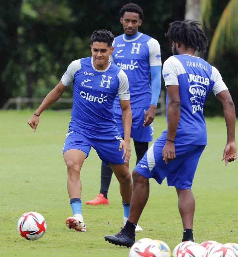 La definición ha sido uno de los tantos problemas de Honduras: Los delanteros que han utilizado Coito y Bolillo en este proceso