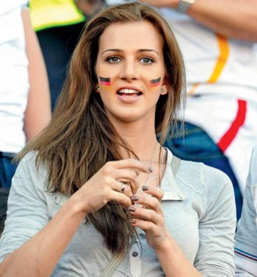 TOP: Las parejas más bellas de los jugadores que optan por el Balón de Oro