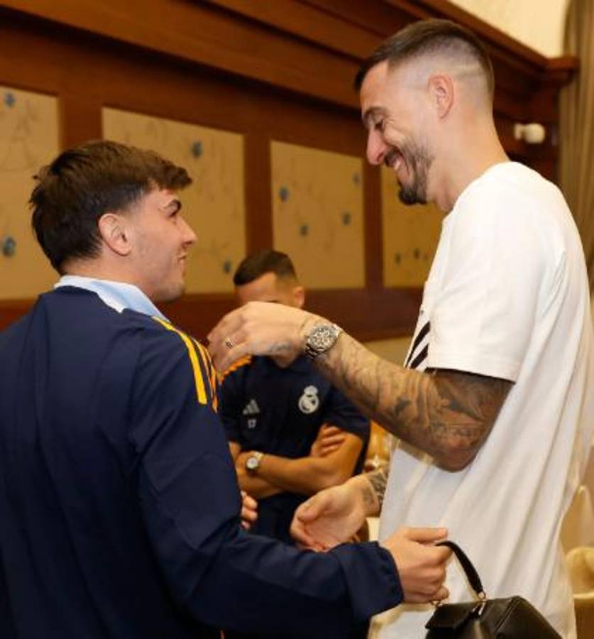 Emotivo reencuentro: el héroe de la última Champions visitó al Real Madrid antes de la final contra Pachuca en Qatar