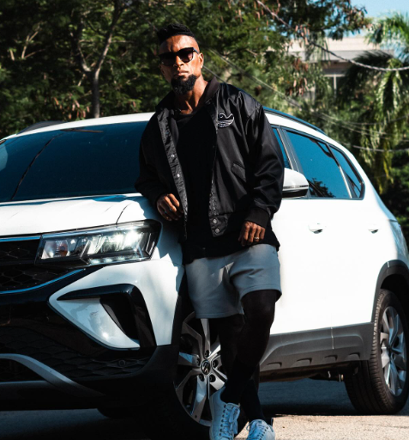 Jugó para Bayern Múnich y Real Madrid y así luce a sus 49 años: asegura que es más fuerte que Cristiano Ronaldo