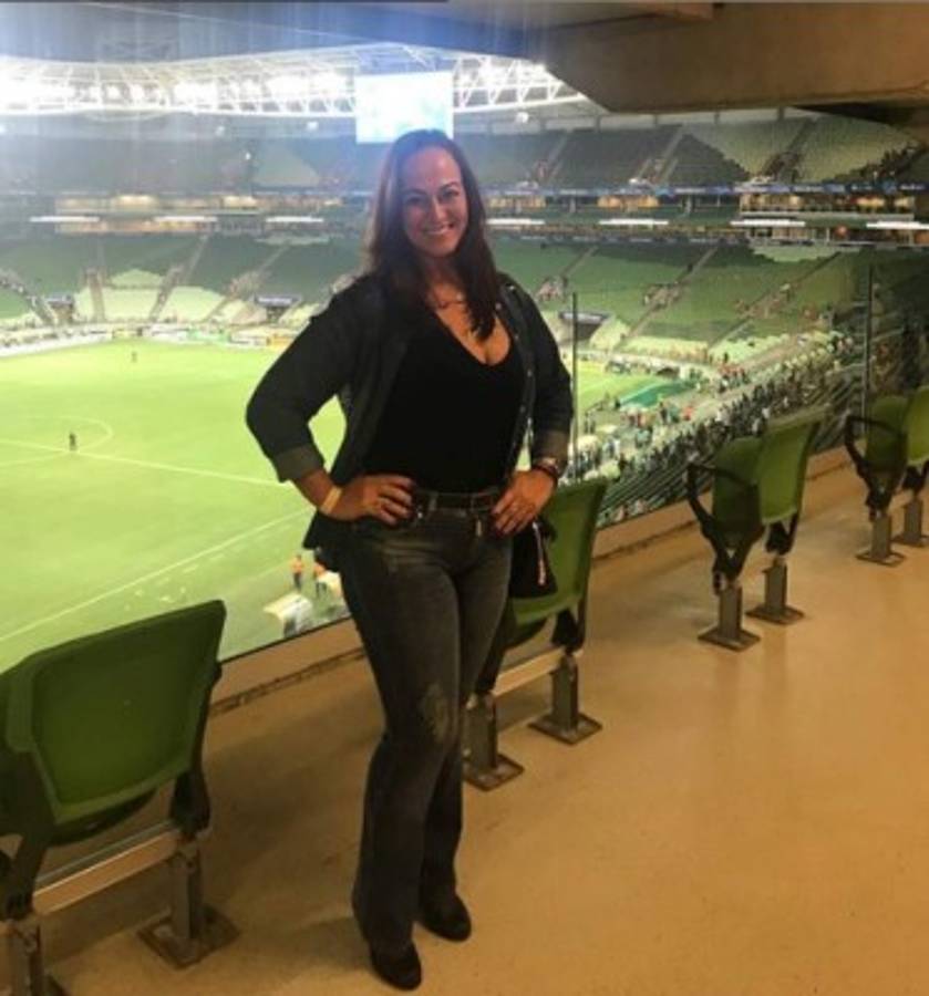 Fotos: Así es Nadine Gonçalves, la mamá de Neymar que presentó a su nuevo novio de 22 años