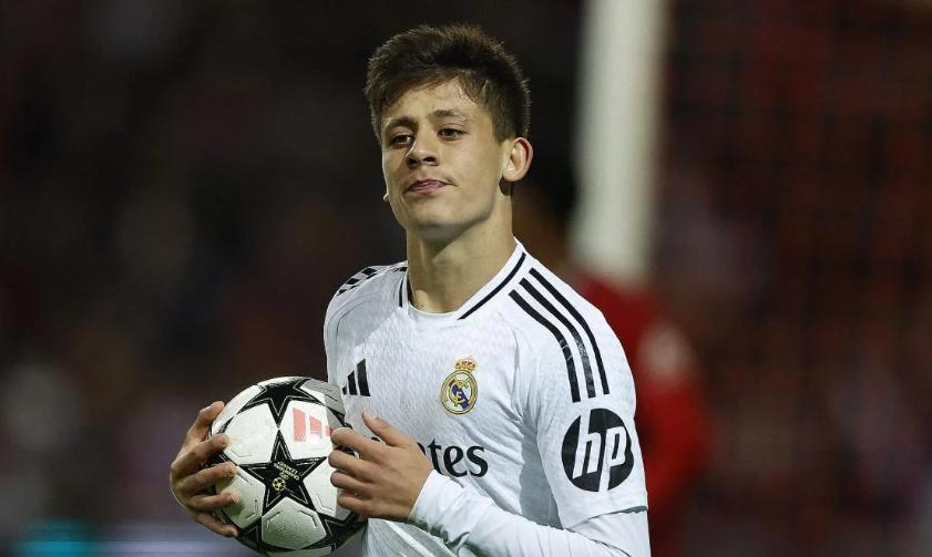 Alineación del Real Madrid ante Liverpool en la Champions: sin Vinicius y con tridente sorpresa