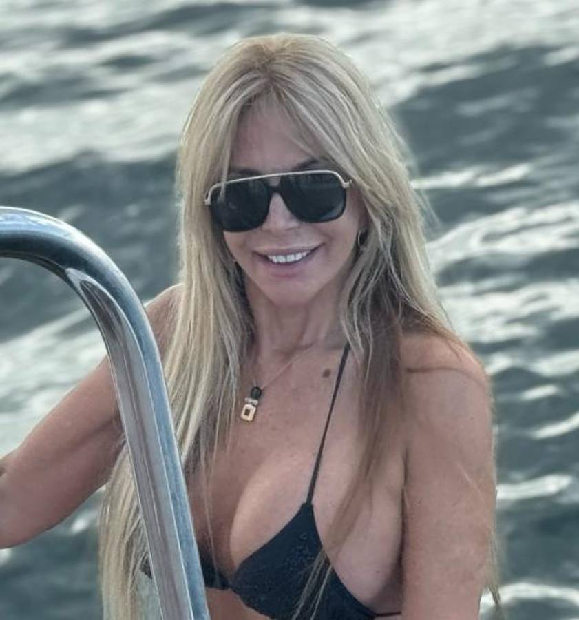 ¿Nueva novia? Así es la modelo de 72 años que fue vinculada con Ronaldinho y revela cómo lo conoció
