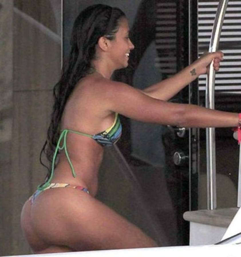 Así ha sido la evolución de Antonella Roccuzzo la bella esposa de Messi