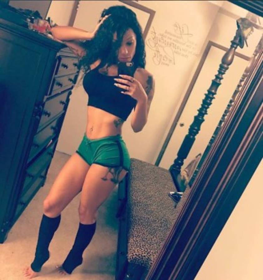 Ella es Roni Rose, la explosiva seguidora de los Warriors y Stephen Curry