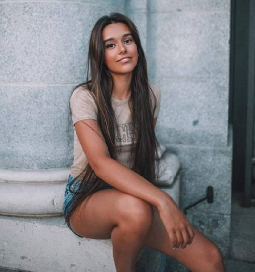 ¡Nueva WAG en el Real Madrid! Hermosa Youtuber conquista el corazón de figura madridista