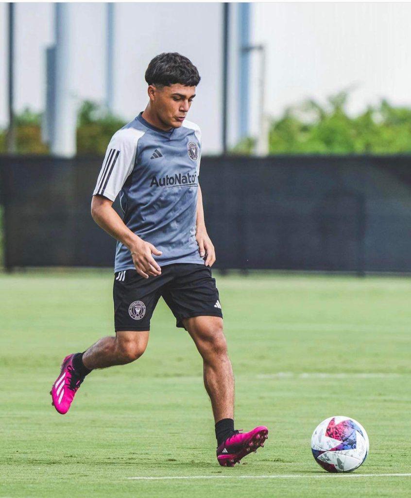 Ricardo Montenegro apunta a ser su debut este sábado con el Inter Miami de Messi.