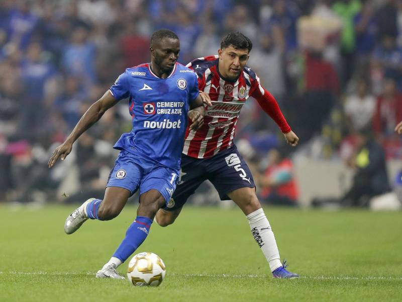 El Guadalajara empata en casa de Cruz Azul en la ida de la semifinal del Clausura mexicano