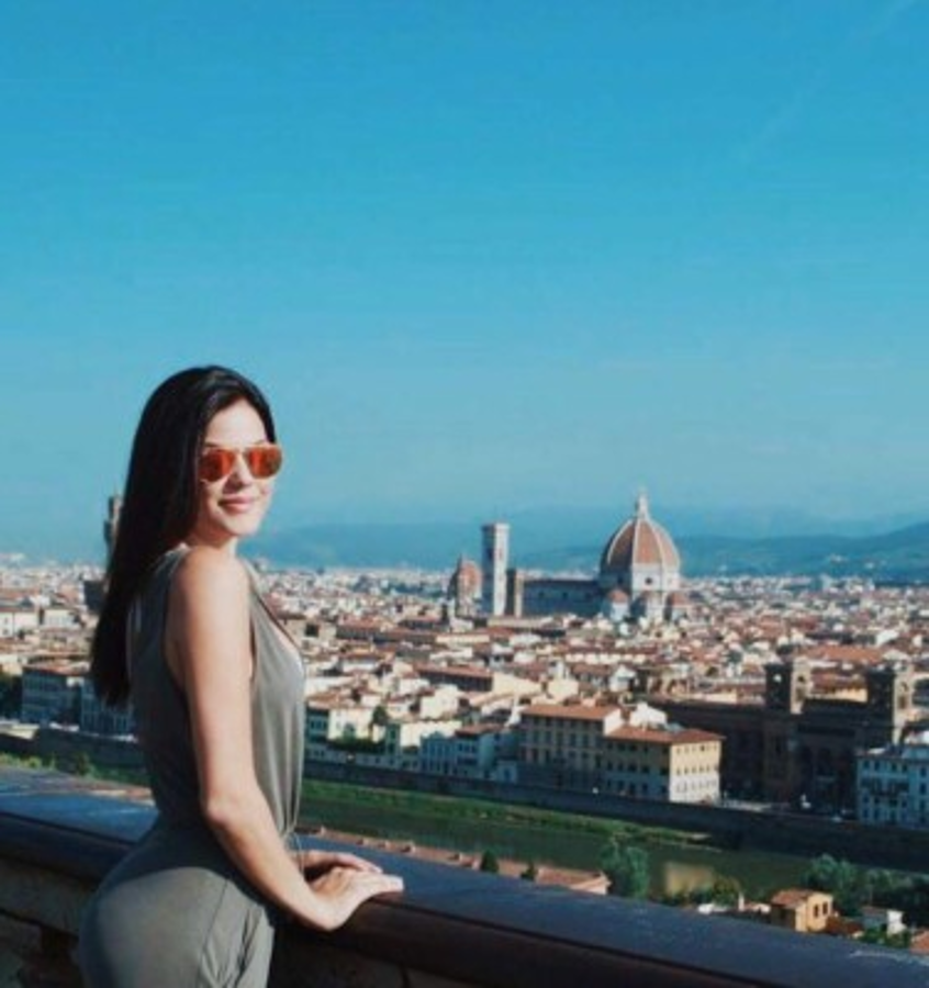 Laura Ortega, la espectacular novia del campeón costarricense de velocidad