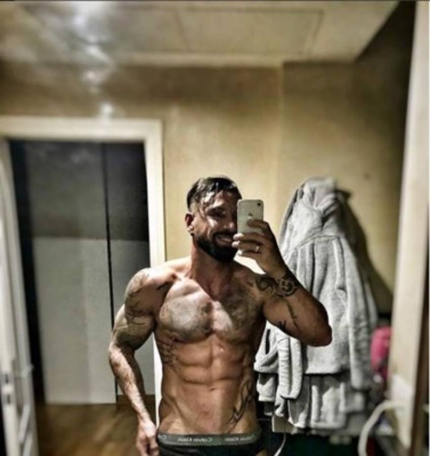 ¡Increíble cambio! De futbolista del Atlético de Madrid a físicoculturista